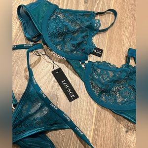 Loungeunderwear Bra Set